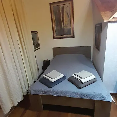 Ljuba's Place *